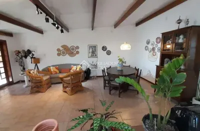Casa com 2 quartos à venda na rua da república, 104, operário, novo hamburgo, 105 m2 por r$ 535.000