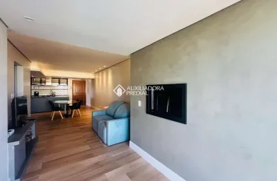 Apartamento com 3 quartos à venda na rua cinco de abril, 269, rio branco, novo hamburgo, 95 m2 por r$ 690.000