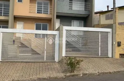 Casa com 3 quartos à venda na rua tuparaí, 25, boa saúde, novo hamburgo, 99 m2 por r$ 440.000