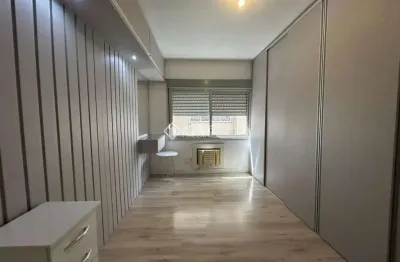 Apartamento com 2 quartos à venda na Rua Júlio de Castilhos, 22, Centro, Novo Hamburgo, 69 m2 por R$ 350.000