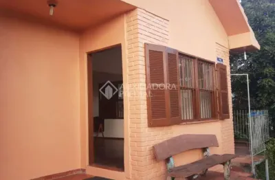 Casa em condomínio fechado com 5 quartos à venda na rua barão de rio branco, 253, operário, novo hamburgo, 218 m2 por r$ 398.000