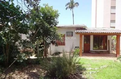 Casa em condomínio fechado com 4 quartos à venda na rua benjamin constant, 420, rio branco, novo hamburgo, 220 m2 por r$ 800.000
