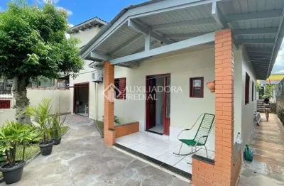 Casa em condomínio fechado com 3 quartos à venda na rua alfredo müller, 369, canudos, novo hamburgo, 140 m2 por r$ 346.000