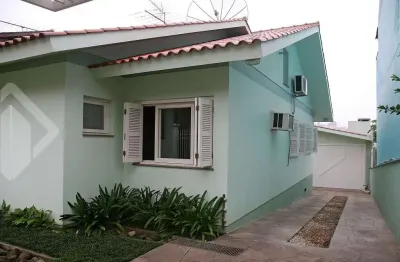 Casa em condomínio fechado com 3 quartos à venda na rua irmão norberto, 42, rincão, novo hamburgo, 206 m2 por r$ 636.000