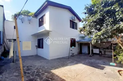 Casa com 4 quartos à venda na rua barão de rio branco, 560, operário, novo hamburgo, 166 m2 por r$ 585.000