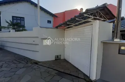 Casa com 3 quartos à venda na rua benjamin altmayer, 358, roselândia, novo hamburgo, 125 m2 por r$ 470.000