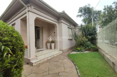 Casa comercial à venda na rua onze de junho, 312, operário, novo hamburgo, 136 m2 por r$ 692.000