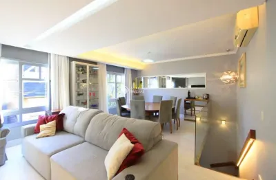 Casa em condomínio fechado com 4 quartos à venda na rua attílio bilibio, 120, jardim carvalho, porto alegre, 251 m2 por r$ 1.700.000