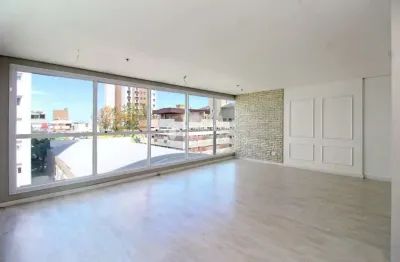 Sala comercial à venda na avenida palmeira, 330, petrópolis, porto alegre, 72 m2 por r$ 700.000