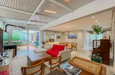 Apartamento com 2 quartos à venda na rua almirante abreu, 130, rio branco, porto alegre, 121 m2 por r$ 990.000