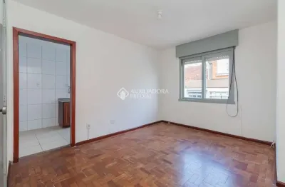 Apartamento com 2 quartos à venda na rua doutor dário de bittencourt, 135, jardim europa, porto alegre, 55 m2 por r$ 235.000