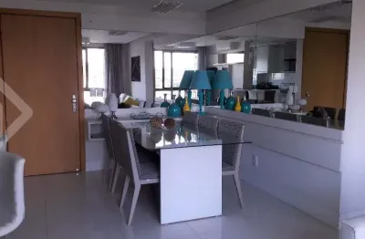 Apartamento com 2 quartos à venda na beco andaraí, 566, passo da areia, porto alegre, 65 m2 por r$ 658.000