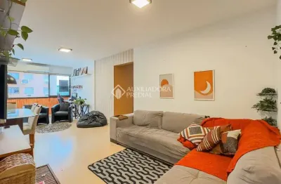 Apartamento com 3 quartos à venda na avenida dom cláudio josé gonçalves ponce de leão, 165, vila ipiranga, porto alegre, 94 m2 por r$ 600.000