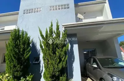 Casa com 2 quartos à venda na beco do carvalho, 493, jardim carvalho, porto alegre, 77 m2 por r$ 279.900
