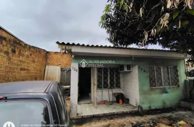 Casa com 6 quartos à venda na humberto de campos, 756, rio branco, canoas, 205 m2 por r$ 300.000