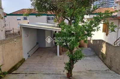 Casa em condomínio fechado com 1 quarto à venda na rua roque calage, 442, passo da areia, porto alegre, 296 m2 por r$ 649.000