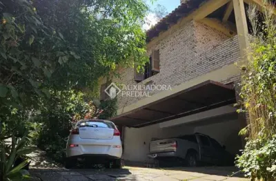Casa com 5 quartos à venda na avenida liberdade, 3172, santa isabel, viamão, 351 m2 por r$ 1.990.000