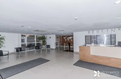 Sala comercial à venda na rua eudoro berlink, 646, auxiliadora, porto alegre, 37 m2 por r$ 350.000