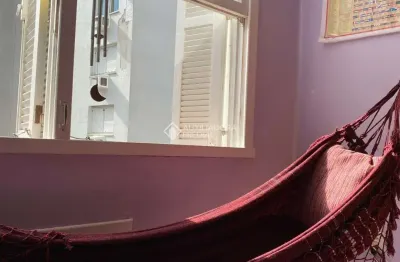 Apartamento com 2 quartos à venda na rua general joão telles, 306, bom fim, porto alegre, 64 m2 por r$ 450.000