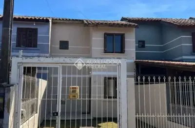 Casa com 2 quartos à venda na Rua Crisantemo, 415, Cecília, Viamão, 54 m2 por R$ 225.000