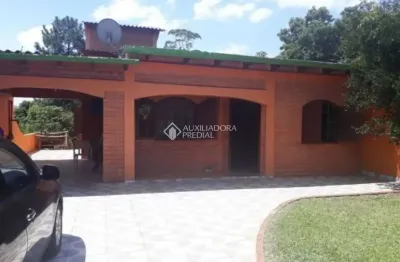 Casa com 3 quartos à venda na avenida doutor sezefredo azambuja vieira, 5324, olaria, canoas, 130 m2 por r$ 374.900