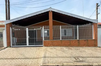 Casa no Jardim Londres, Campinas: 3 Dormitórios, Edicula e Localização Privilegiada!