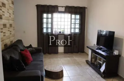 Casa com 4 quartos à venda na Vila Lucinda, Santo André 