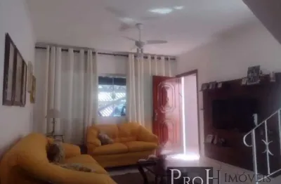 Casa com 2 quartos à venda no Jardim Ocara, Santo André 