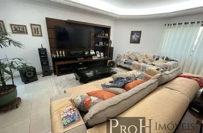 Casa 2 dormitórios sendo 2 suítes – r$ 2.300.000,00