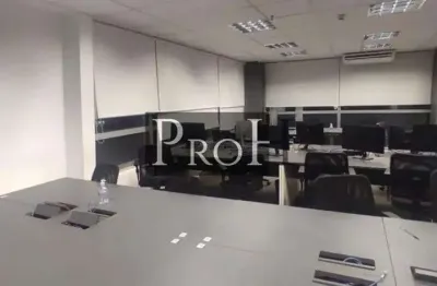 Sala comercial à venda em Pinheiros, São Paulo 