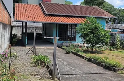 Casa com 2 quartos à venda na Rua Doutor Francisco Mascarenhas, 51, Iririú, Joinville