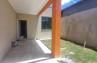 Casa com 3 quartos à venda na Rua Pará, 413, Celvia, Vespasiano por R$ 499.000