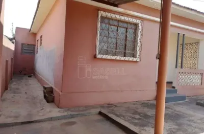 Casa padrao a venda na Vila Furlan, Araraquara: 2 dormitorios, garagem e mais!