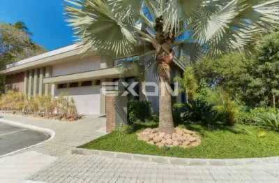 Casa em condomínio fechado com 5 quartos à venda na Rua Gabirobas, 148, Uberaba, Curitiba