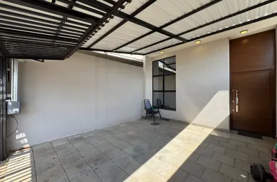 Casa com 3 quartos à venda na Rua Tupis, 16, Angra dos Reis, Cascavel