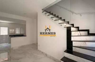 Casa Residencial à Venda em Praia Grande (Antártica) – 2 Quartos, 1 Vaga, Aceita Financiamento