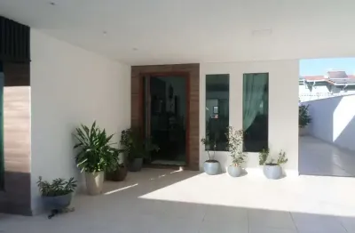 Casa para venda tem 215 metros quadrados com 3 quartos em IngA¡ Alto - Betim - MG