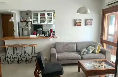 Apartamento com 3 quartos à venda na rua visconde do herval, 500, menino deus, porto alegre, 100 m2 por r$ 990.000