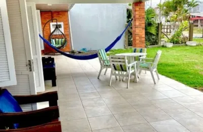 Casa com 4 quartos à venda na rua paná paná, 868, atlântida, xangri-lá, 161 m2 por r$ 890.000