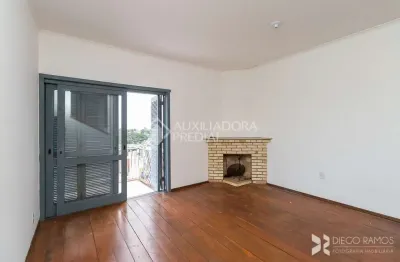 Casa com 3 quartos à venda na rua doutor lucidoro brito, 90, santa tereza, porto alegre, 209 m2 por r$ 750.000