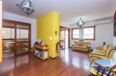 Apartamento com 3 quartos à venda na rua josé francisco duarte júnior, 52, menino deus, porto alegre, 250 m2 por r$ 2.000.000