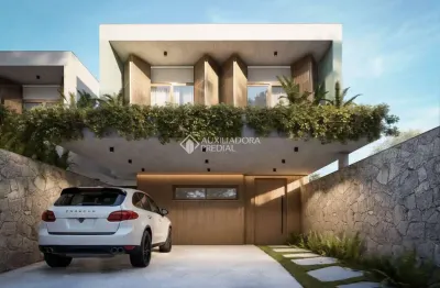 Casa com 4 quartos à venda na rua cariri, 212, vila assunção, porto alegre, 276 m2 por r$ 2.690.000