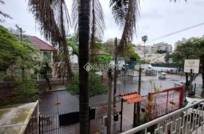 Casa com 4 quartos à venda na rua mucio teixeira, 673, menino deus, porto alegre, 156 m2 por r$ 1.800.000
