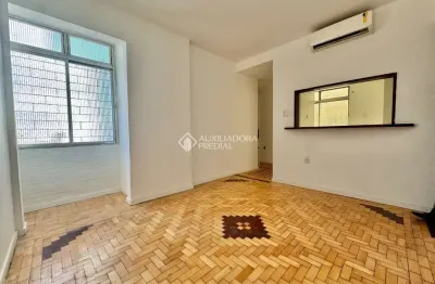 Apartamento com 2 quartos à venda na rua santana, 1129, santana, porto alegre, 54 m2 por r$ 274.500