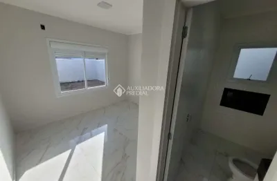Casa com 2 quartos à venda na getúlio vargas, 2818, centro, imbé, 69 m2 por r$ 398.000