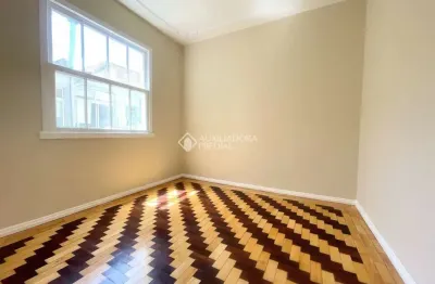 Apartamento com 2 quartos à venda na avenida paraná, 1950, são geraldo, porto alegre, 49 m2 por r$ 200.000