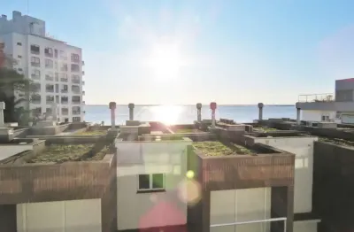 Casa em condomínio fechado com 3 quartos à venda na avenida padre cacique, 1870, praia de belas, porto alegre, 280 m2 por r$ 1.950.000