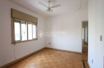 Apartamento com 2 quartos à venda na rua vigário josé inácio, 715, centro histórico, porto alegre, 61 m2 por r$ 325.000