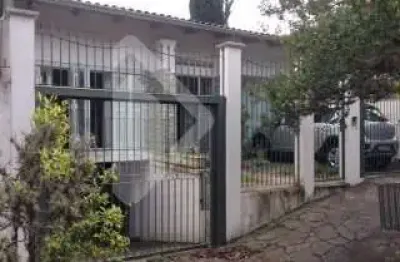 Casa em condomínio fechado com 5 quartos à venda na rua pedro moacyr, 96, cascata, porto alegre, 300 m2 por r$ 900.000