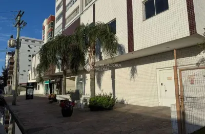 Apartamento com 2 quartos à venda na rua andira, 2474, centro, capão da canoa, 87 m2 por r$ 699.000